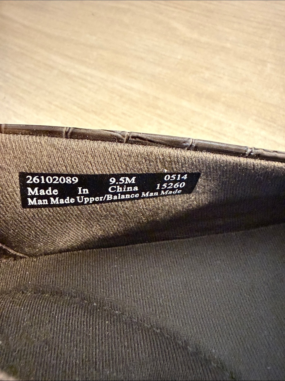 Clark’s Patent Leather Brown Croc-Embossed Slip-On Loafers - Picture 9 of 9